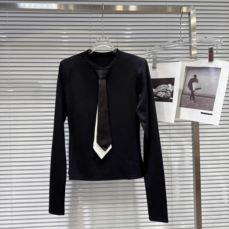 2025秋季新款网红同款个性辣妹撞色领带正肩肩垫长袖T恤衫小衫女