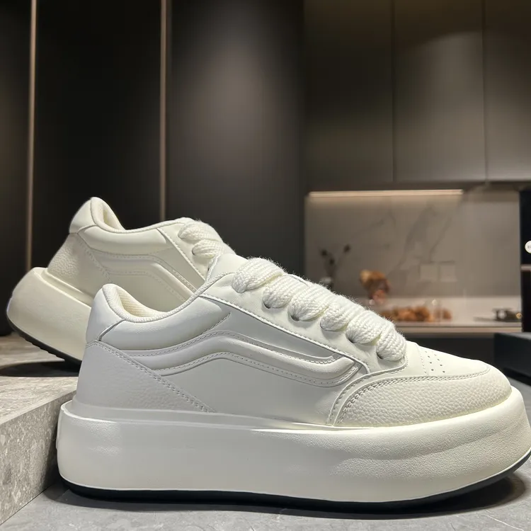 欧洲站明星同款秋冬昆昆男鞋防滑增高时尚休闲板鞋透气