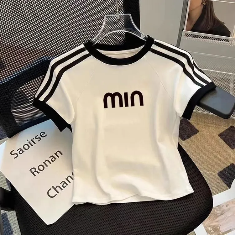 女童T恤上衣运动风短袖修身型常规款白色高腰小众运动撞色夏装ins