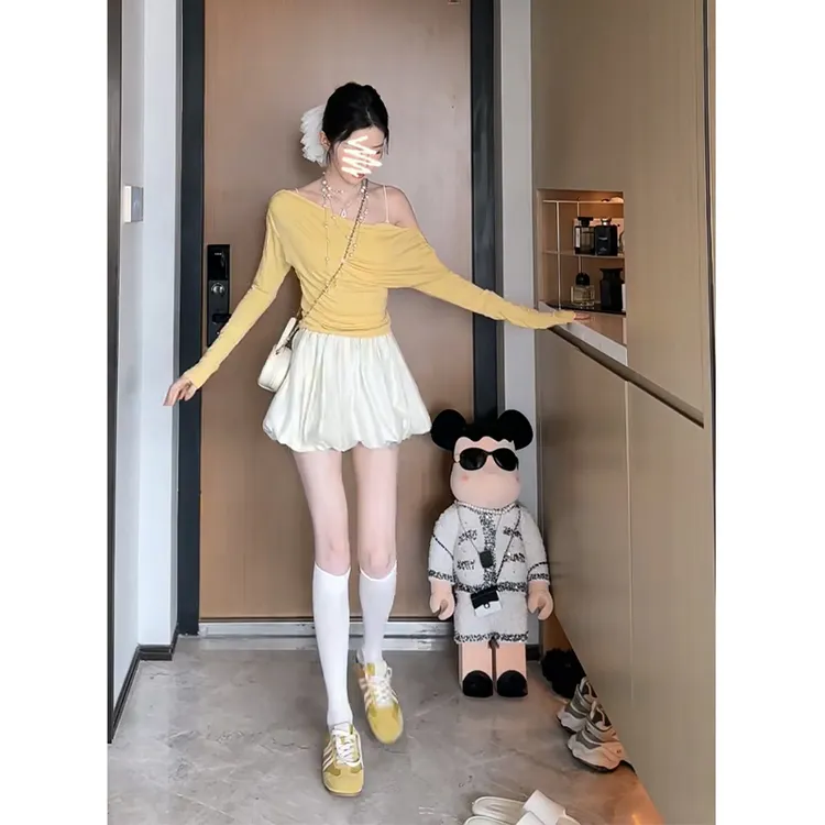 2025秋季新款女法式气质薄款修身长袖上衣百搭高腰显瘦花苞半身裙