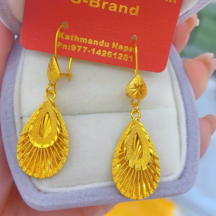 铜合金耳饰 974新款耳环爆款白搭时尚金色铜合金白搭时尚气质