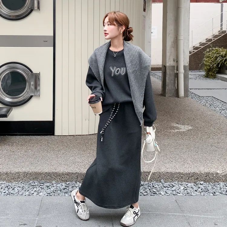 韩系休闲慵懒风气质感套装女秋季新款时尚披肩卫衣半身裙三件套