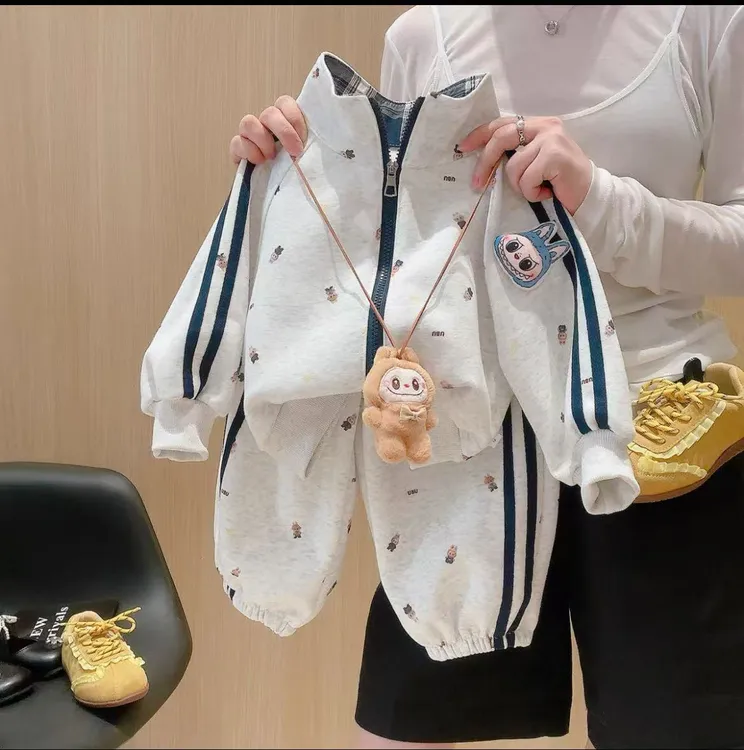 儿童新款秋季套装女童中小童拉布布玩偶运动卫衣休闲网红套装潮