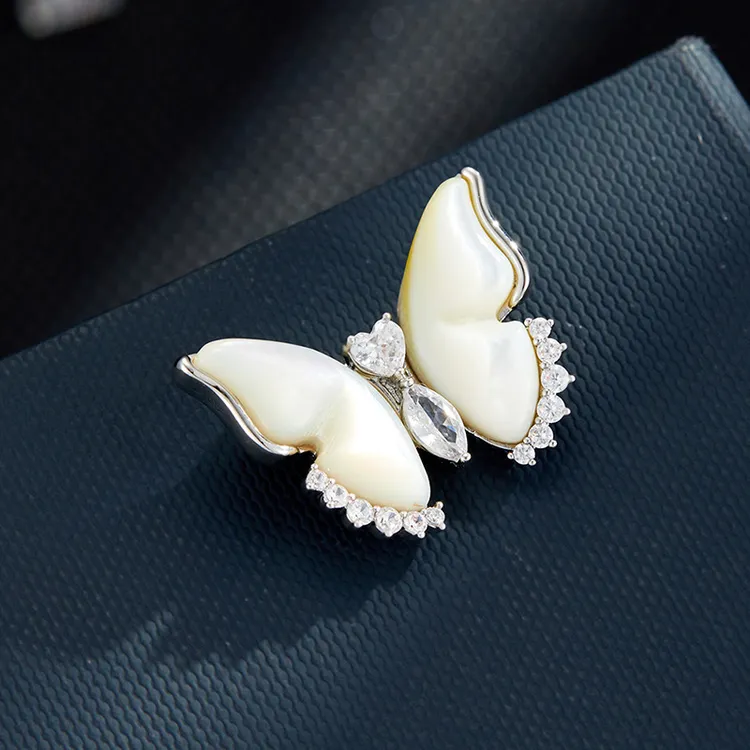 铜合金贝壳胸针 【米拉推荐】ML29-时尚贝壳蝴蝶磁吸扣胸针