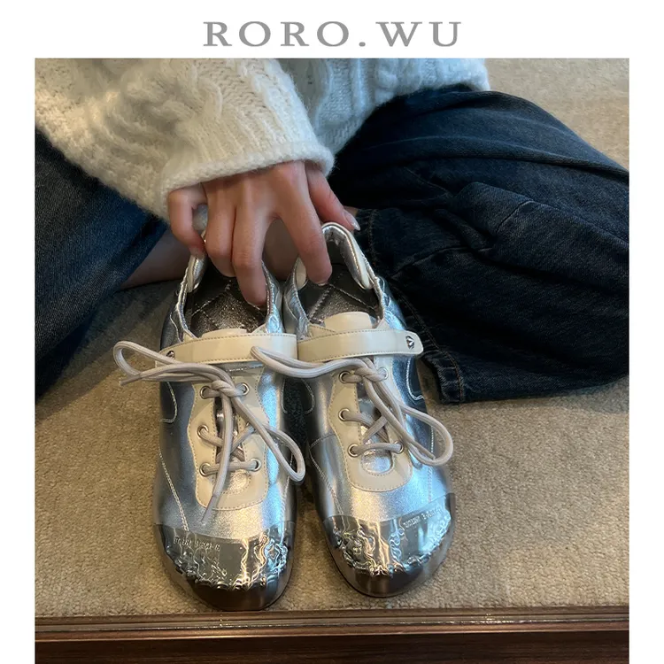 娆娆吴·牛皮贝壳头休闲运动风系带德训鞋春季新款深口单鞋女A48