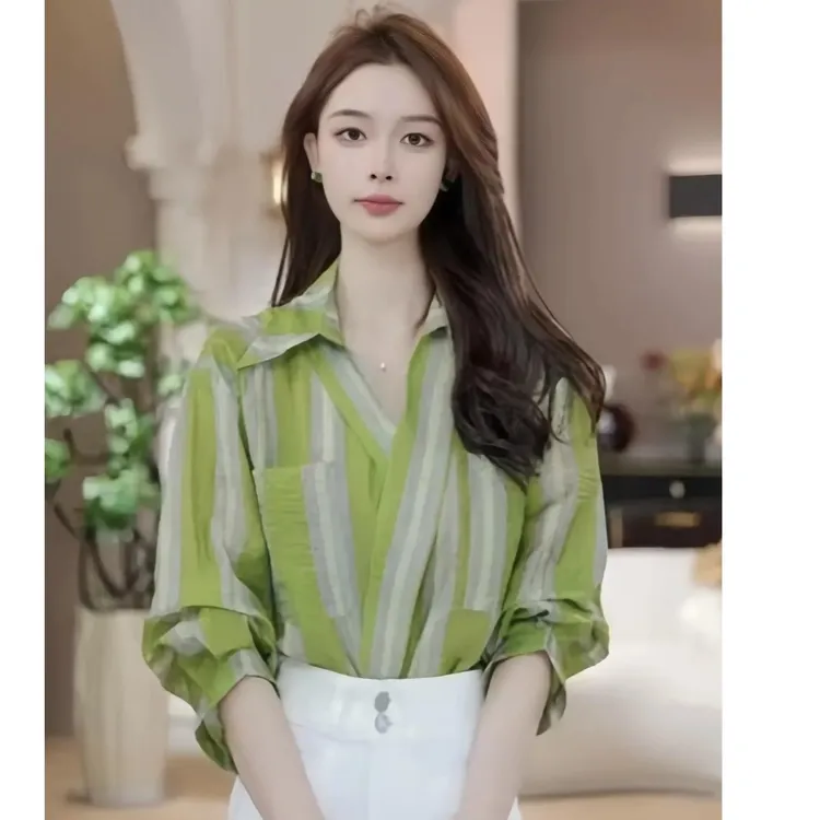 港风复古条纹衬衫2025夏季新款宽松显瘦时尚百搭休闲五分袖衬衣