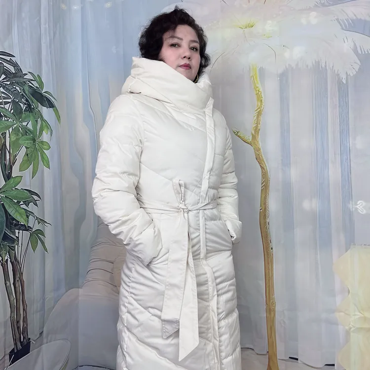 35长款保暖中长款水貂领白色鹅绒服加厚时尚冬季