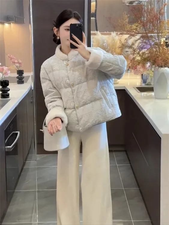 2025冬季网红新款新中式棉服女国风重工刺绣提花保暖加厚加棉上衣