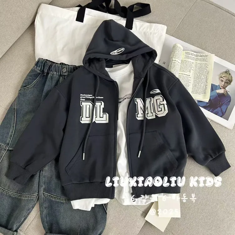 杭州六小六正版BY LIUXIAOLIU秋季儿童卫衣外套17508