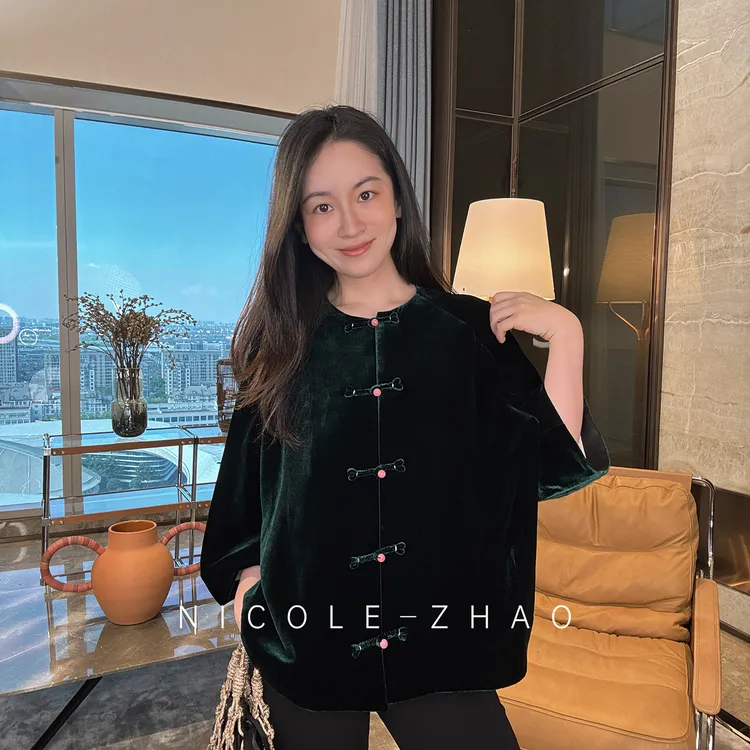 4NWT021【贵姐NICOLE】25设计师款新中式显瘦百搭绿丝绒外套