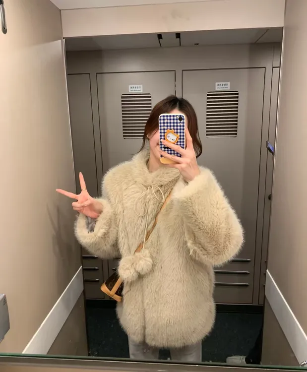 立领韩系风2025年秋冬新款环保皮草奶球宅女短款加厚毛毛外套百搭