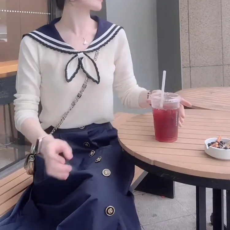 【水军】秋冬气质海军领毛衣显瘦长袖针织衫新款时尚洋气百搭女装