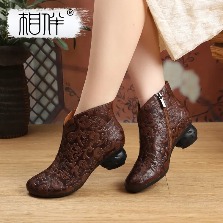 相伴相伴女士短靴复古中年妈妈鞋百搭秋冬粗跟国风中跟靴子53293