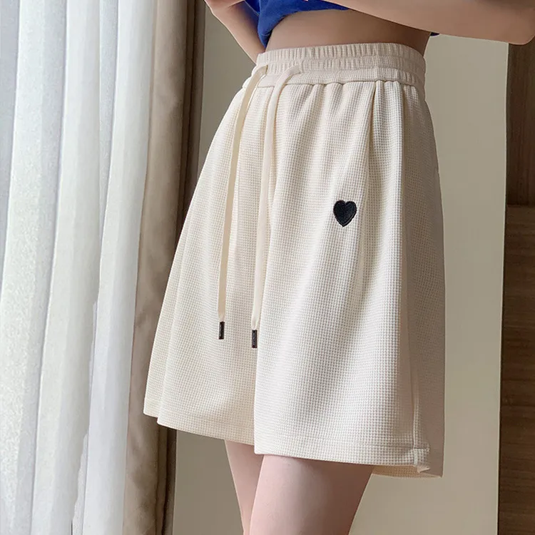 休闲风心形绣花五分短裤女夏季宽松薄款垂感直筒中裤5分家居睡裤