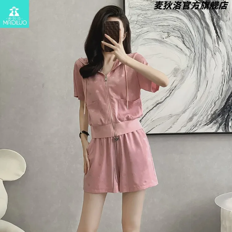 时尚减龄短裤休闲运动套装女夏2025新款提花短袖连帽小个子两件套