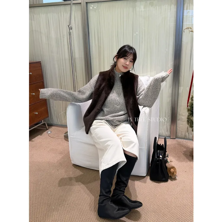 InTree张桶桶【乌木暖阳】老钱风立领皮草秋冬马甲ST8803