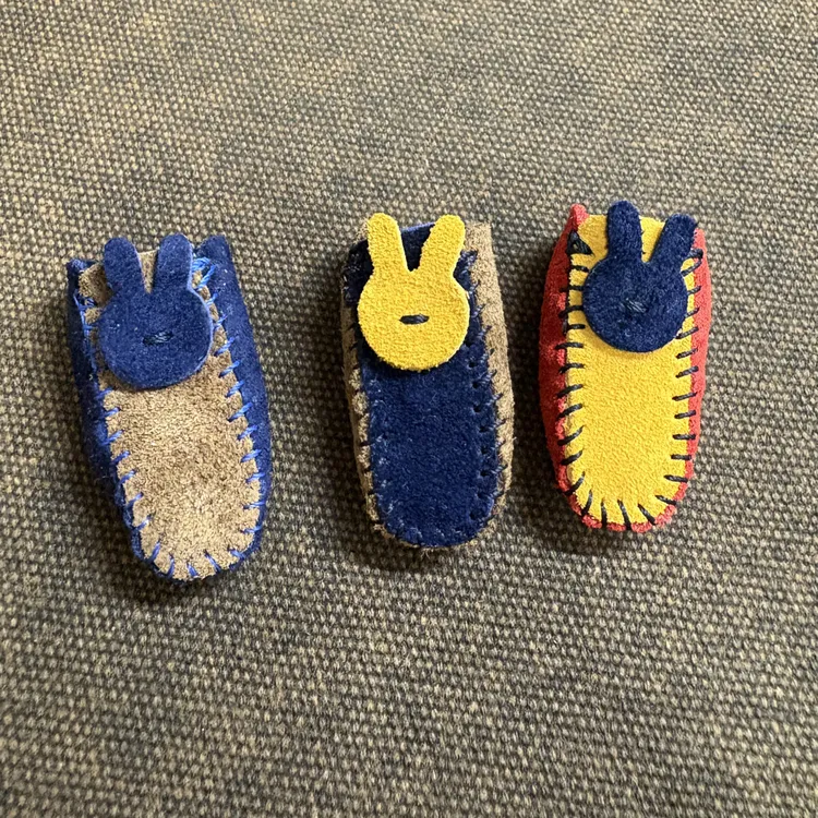 手工真皮顶针指套 3个一套（颜色随机）