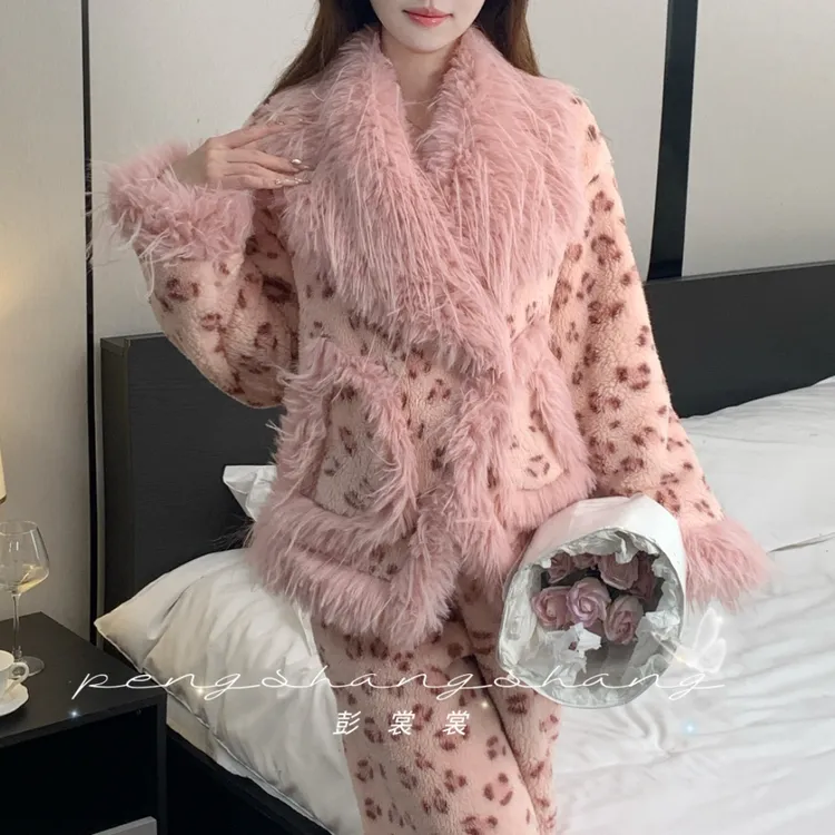 彭裳裳【俏皮爪印】冬装上新女士睡衣保暖百搭舒适居家服套装时尚