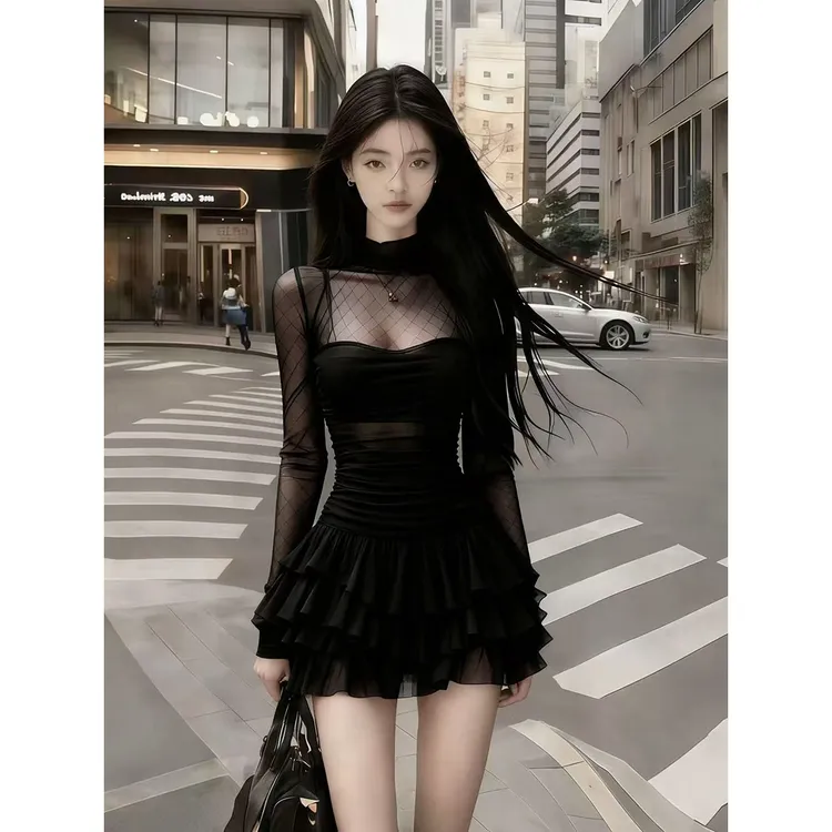 轻奢气质名媛纯欲风黑色半高领网纱拼接微透氛围感气质辣妹连衣裙