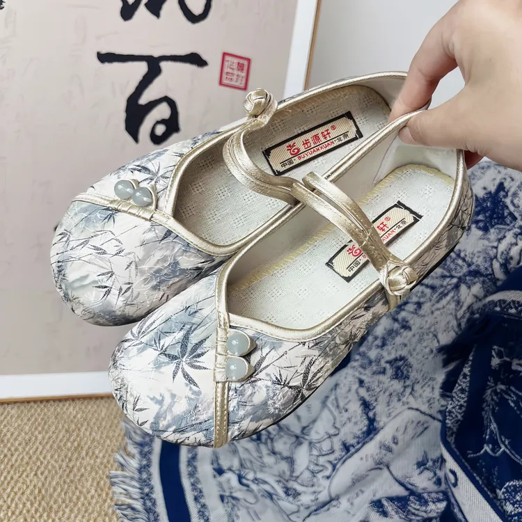 步源轩老北京布鞋2025春夏新款绣花鞋民族风轻便软底女鞋舒适单鞋