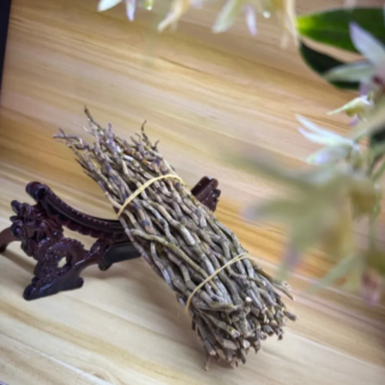 正宗铁皮石斛烤条煲汤煮水磨粉条