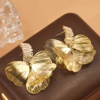 铜合金合成锆石耳饰 金色拉丝花瓣耳环女轻奢高级感耳钉新款2025