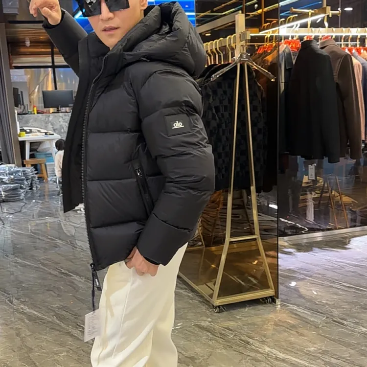 25年冬季新款爱豆爆款男士羽绒服连帽可脱卸