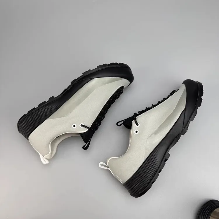 男士户外徒步登山鞋秋冬城市休闲运动旅游鞋低帮男鞋潮流鸟家同款