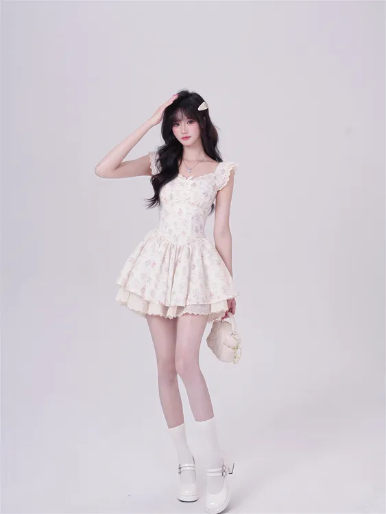 越韩小鱼 你的情书碎花版 法式小飞袖连衣裙蕾丝气质显瘦蓬蓬裙女
