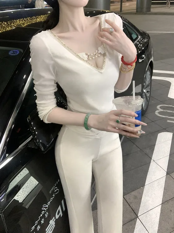 【雅乔定制】酒心魅力 V领镶钻丝绒打底上衣女长袖DYYK-25082633