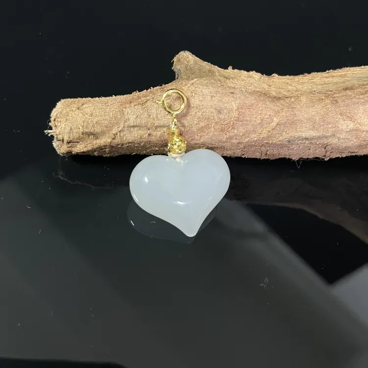【润家玉】和田玉爱心吊坠挂件多样性发其一 M28-066