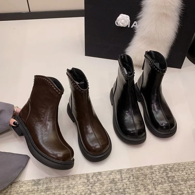 常规款圆头保暖耐磨女秋冬马丁靴网红韩版时尚平底