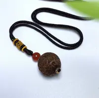 手工编织吊坠