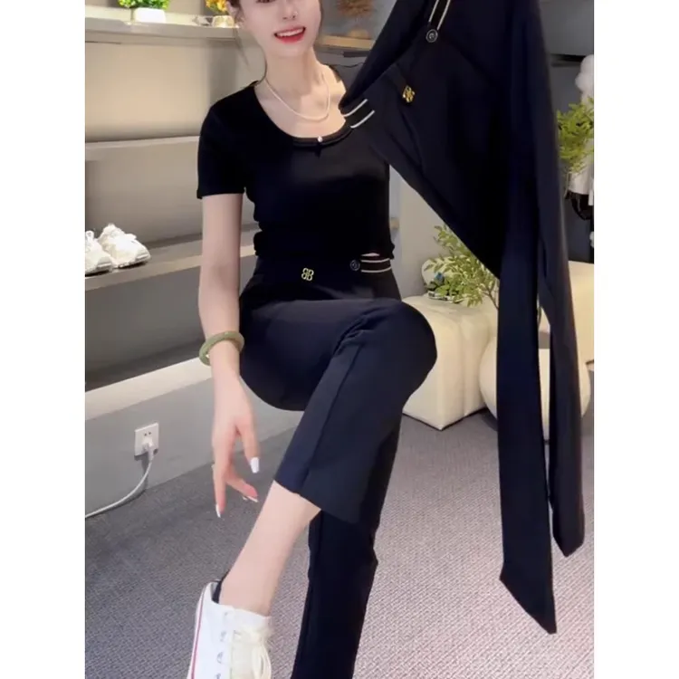 大码黑色显瘦九分加绒休闲裤女2026春秋加绒大码胖mm高腰直筒裤子