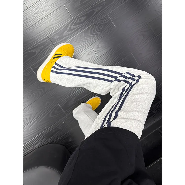 白花灰色三条杠裤子男款美式休闲潮牌条纹卫裤直筒垂感微喇运动裤