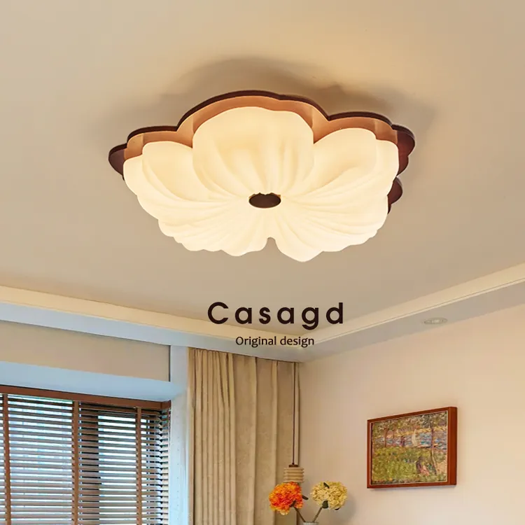CASAGD奶油风胡桃木色花朵卧室吸顶灯中古实木护眼主卧书房灯具
