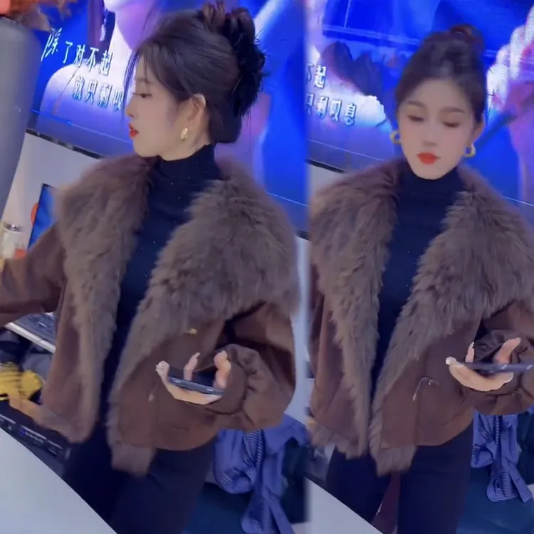 2025秋冬新款时尚显瘦气质网红高档洋气女高级百搭宽松大码外套潮