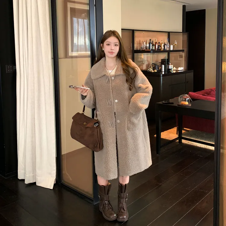 韩茵茵皮草2025新款羊羔毛皮毛一体外套女中长款时尚年轻大衣冬季