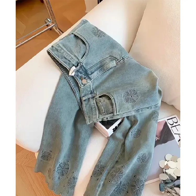 高级感重工刺绣直筒牛仔裤女春夏季新款百搭高腰宽松·显瘦阔腿裤