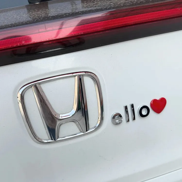 本田雅阁飞度思域CRV凌派XRV型格皓影hello oney创意字母车尾标贴