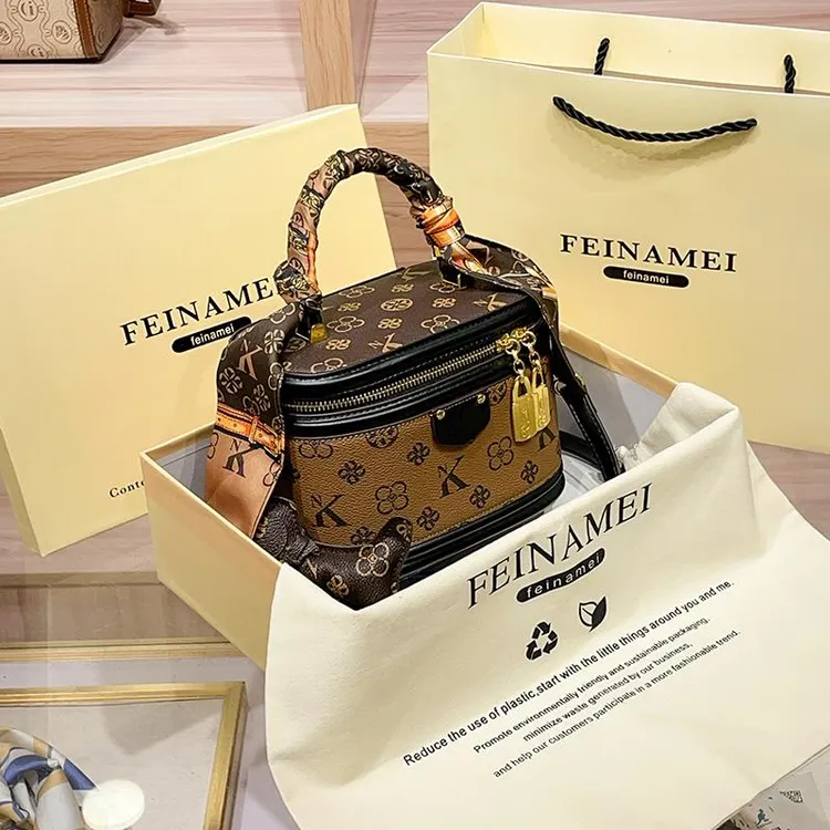 【轻奢大促】真皮老花盒子包水桶包女士2025新款手提小包包节日礼物