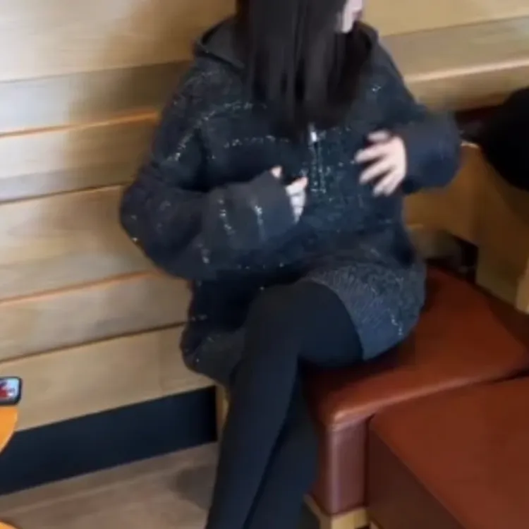 新款时尚气质显瘦洋气女装