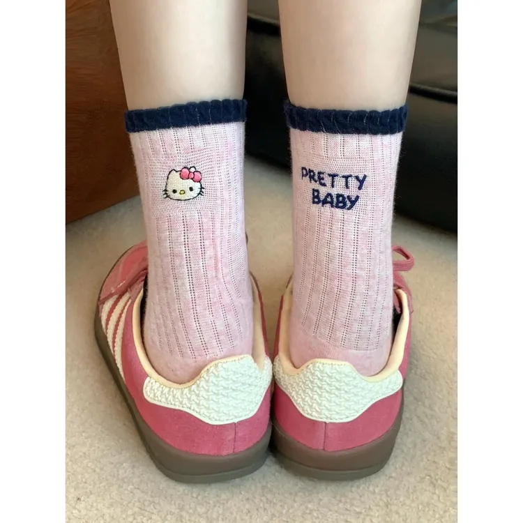 配德训鞋的袜子可爱hellokitty袜子中筒袜女白色堆堆袜长袜卡通yj