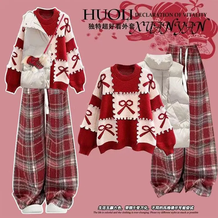 冬季套装2025新款韩版宽松学院风马甲棉服红毛衣加绒格子裤三件套