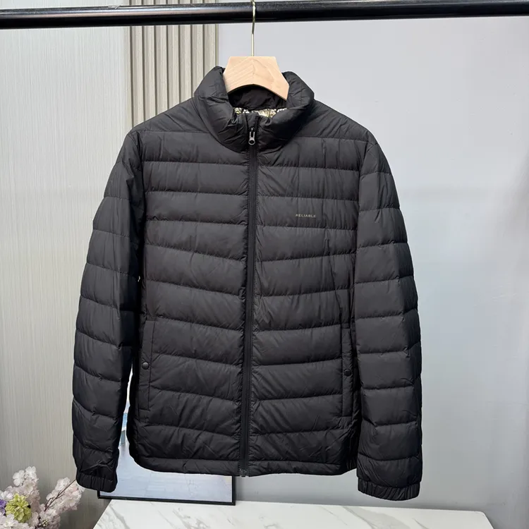 90白鸭绒！品牌撤柜男装剪标黑色轻薄羽绒服男款冬季保暖立领外套