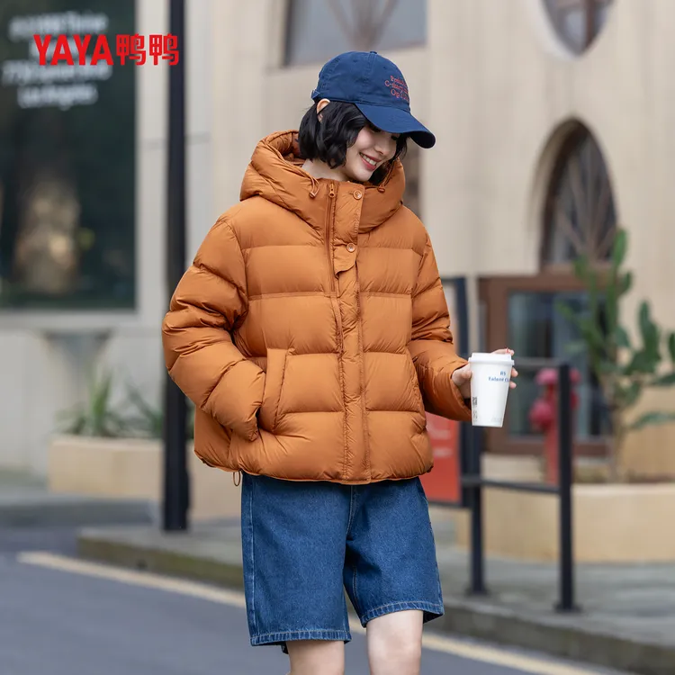 YAYA鸭鸭官方新国标90绒泡芙羽绒服2025新款冬季保暖时尚休闲外套商品图