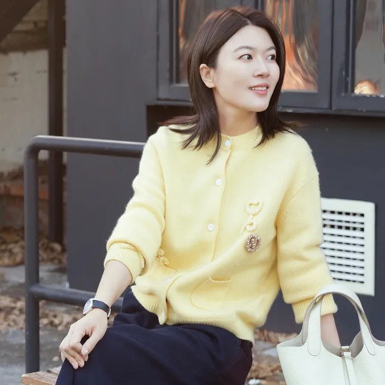 Manchenh"暖冬游记"原厂2股26重磅康赛妮羊绒羊毛手编刺绣针织衫