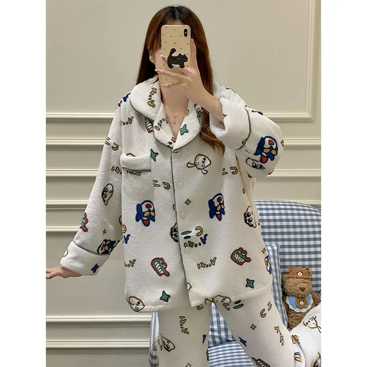 秋冬季爆款珊瑚绒加厚睡衣女款卡通小新加绒法兰绒家居服两件套装