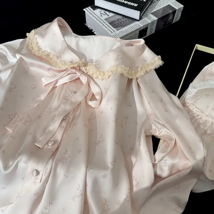 VINEEMAN【粉兔眠眠】甜茶粉春秋蕾丝花边女长袖长裤居家春秋四件套