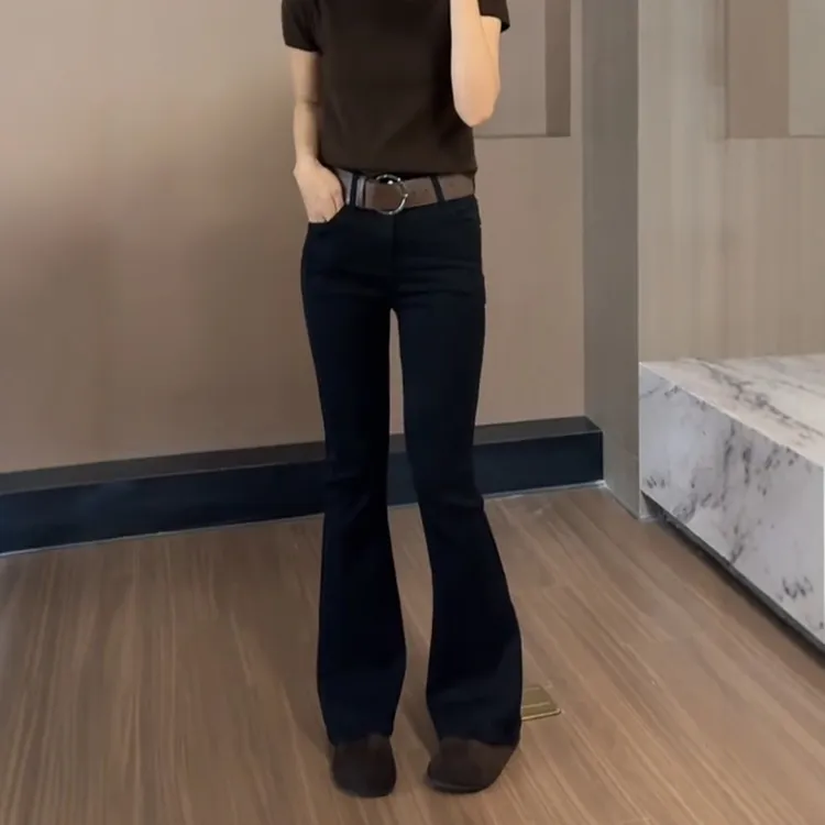 秋冬新款欧货小众百搭黑色牛仔微喇裤大码女装高腰加绒加厚喇叭裤